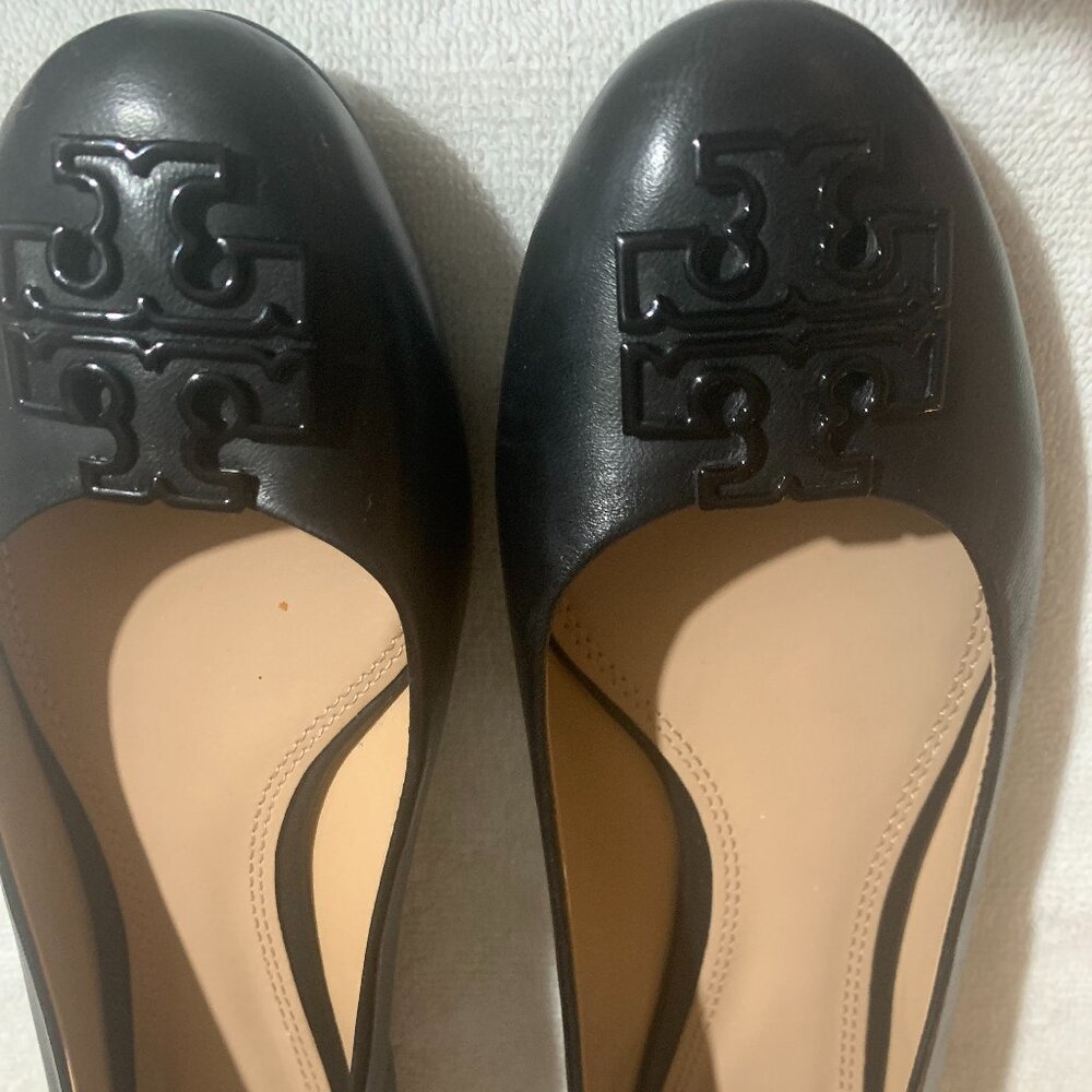 Leather flats
